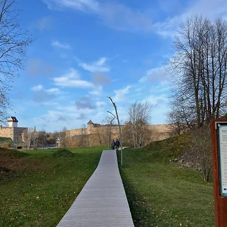 Turu On 5th Floor Narva